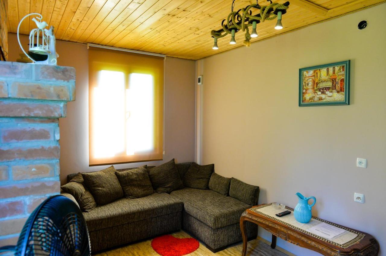 Agro Guesthouse Korena Koetaisi Buitenkant foto