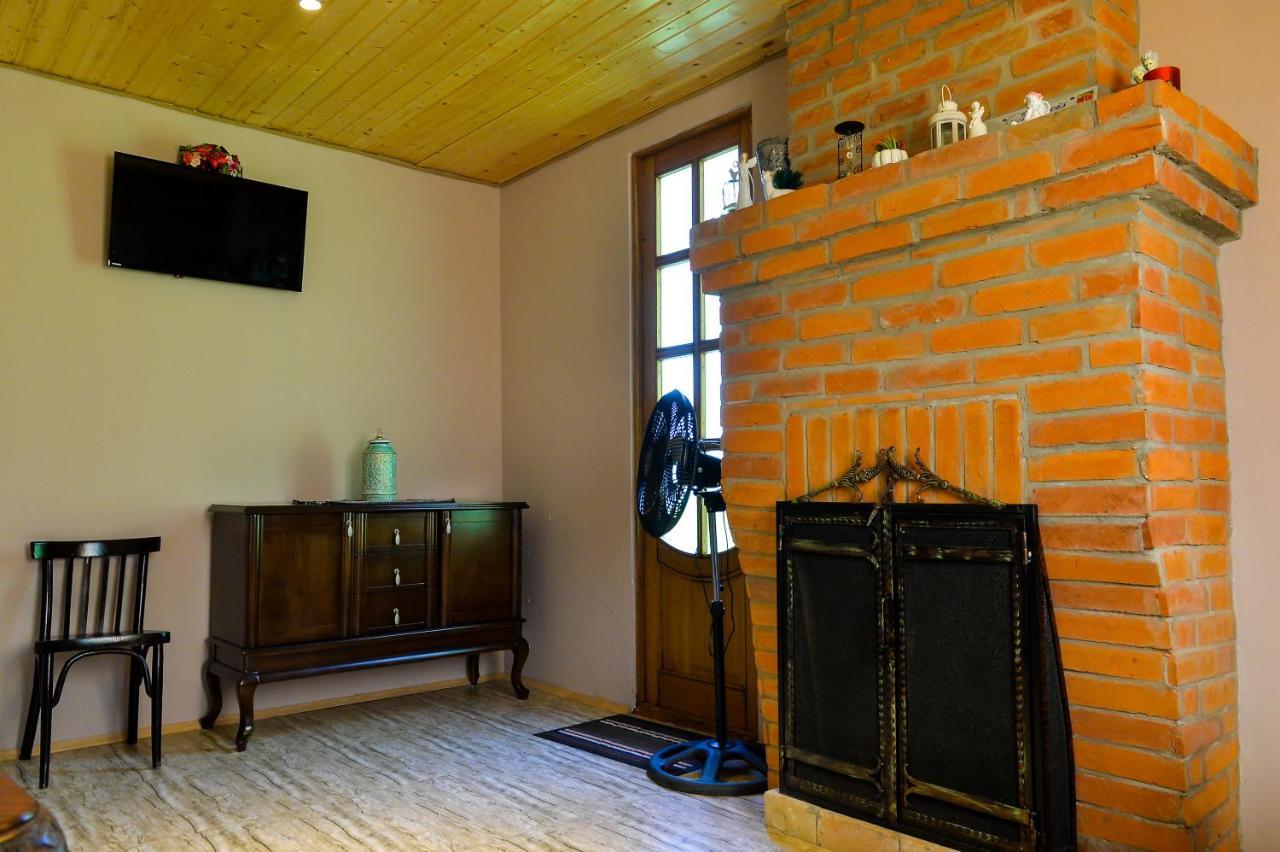 Agro Guesthouse Korena Koetaisi Buitenkant foto