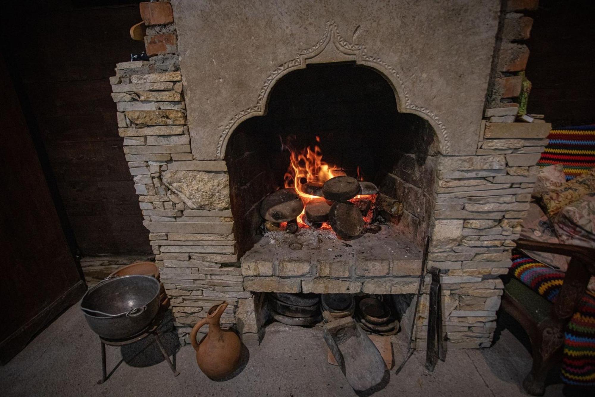 Agro Guesthouse Korena Koetaisi Buitenkant foto
